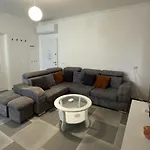 Apartment Sea View *